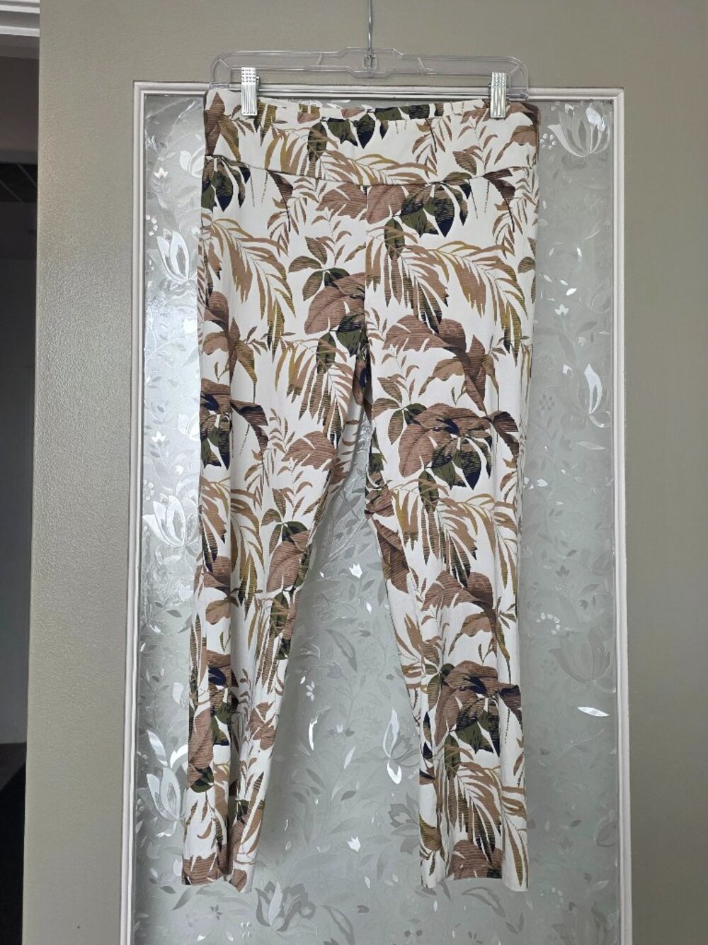 Jules & Leopold Pants in White & Green Leaf Print Women’s Size M